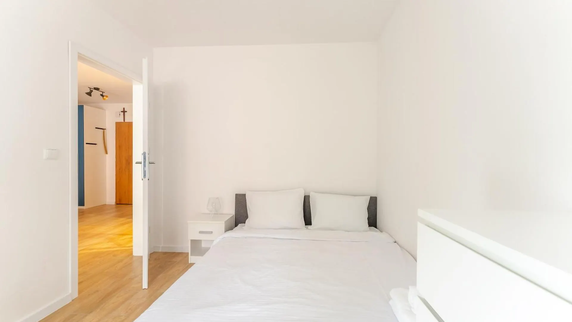 Artyleryjska Apartment For 8 People Kolobrzeg