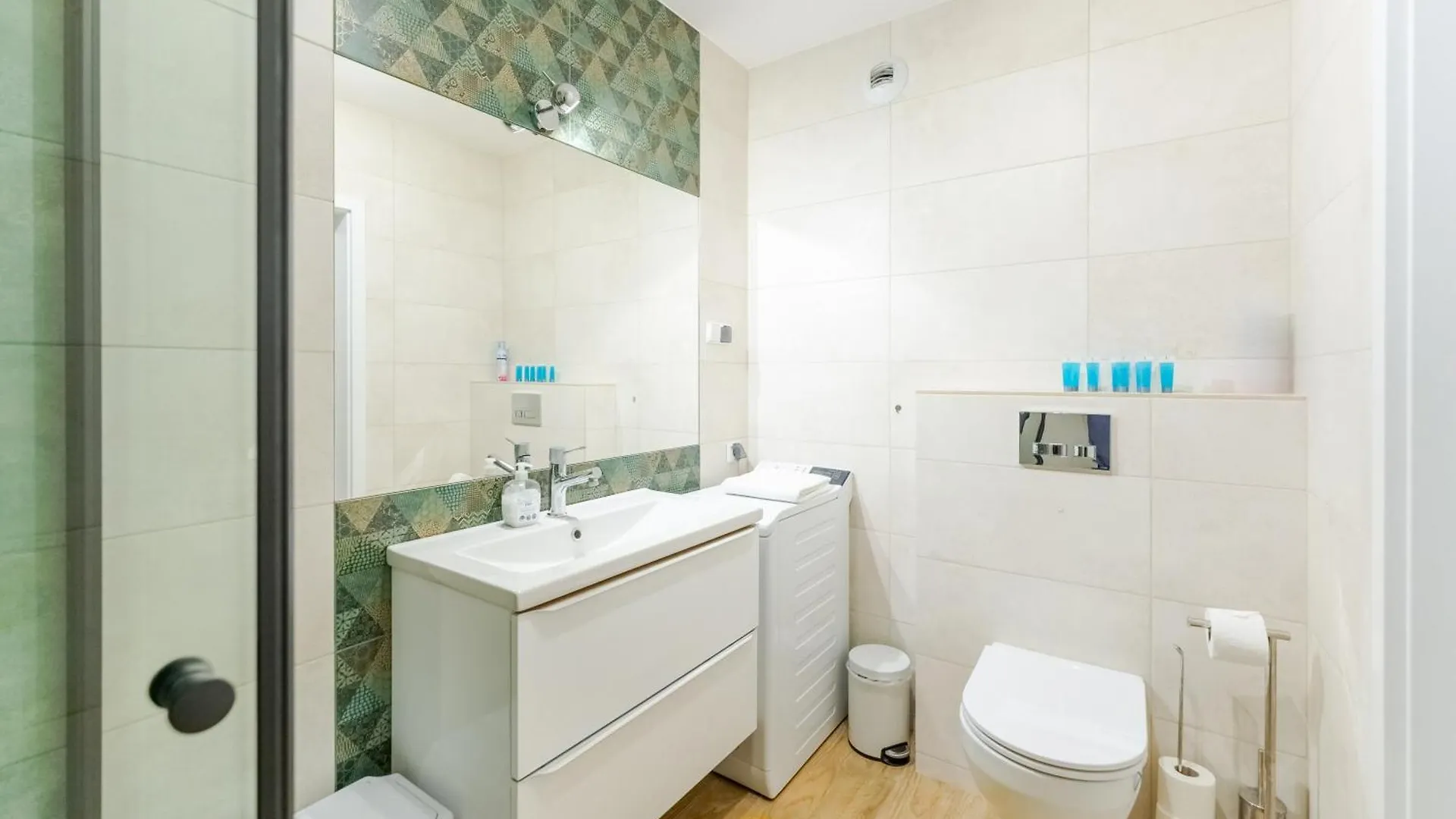 Artyleryjska Apartment For 8 People Kolobrzeg Poland